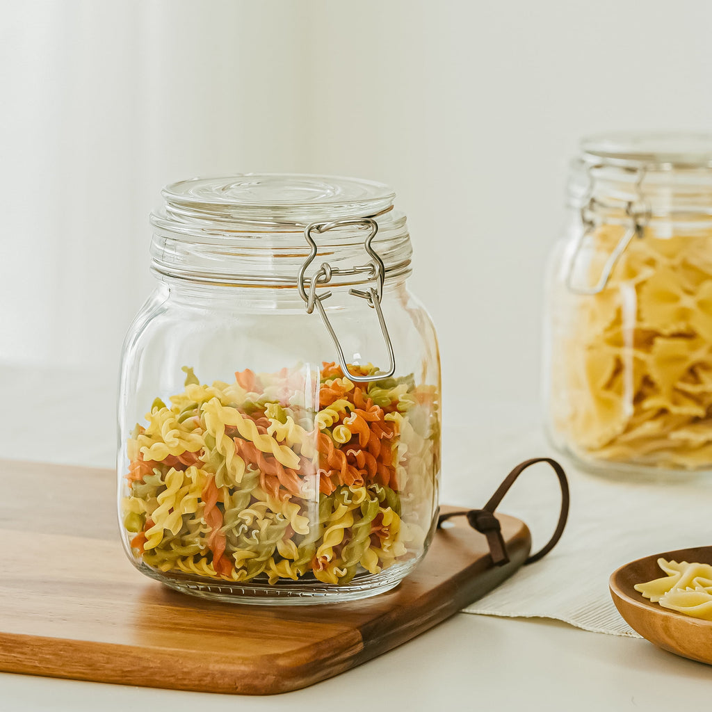 Mainstays 38 oz Glass Food Storage Jar Canister with Locking Airtight Lid, Kitchen Pantry Storage Container - Image 4