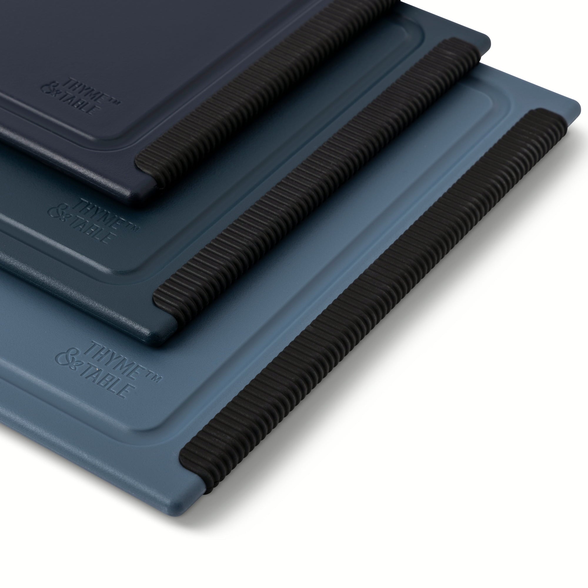Thyme & Table 3-Piece Poly Cutting Boards Blue - SM 8.5x12", MD 10"x14", LG 12"x16" - Image 3