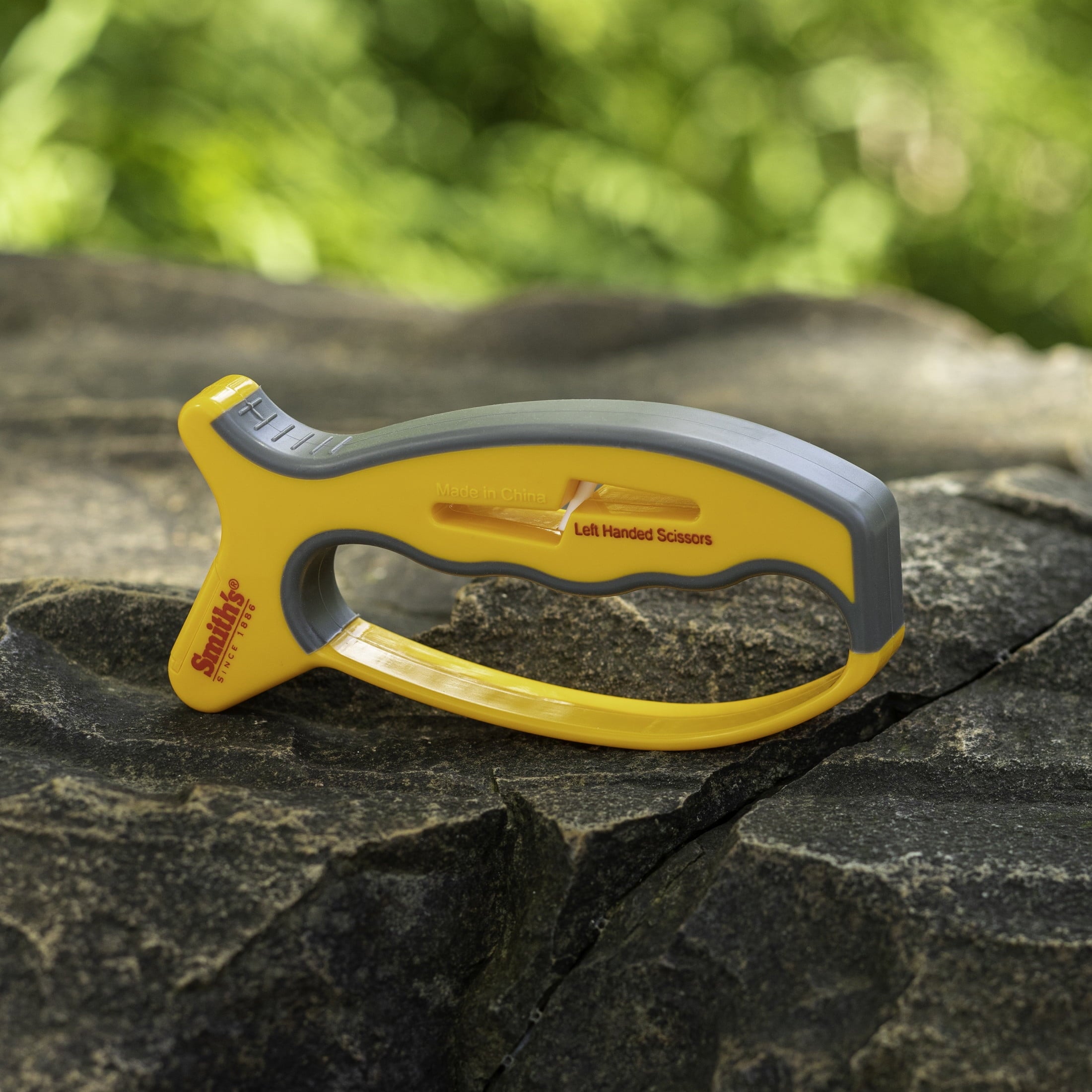 Smith’s 50170 JIFFY V-Sharp Knife & Scissors Sharpener | Yellow & Grey - Image 2
