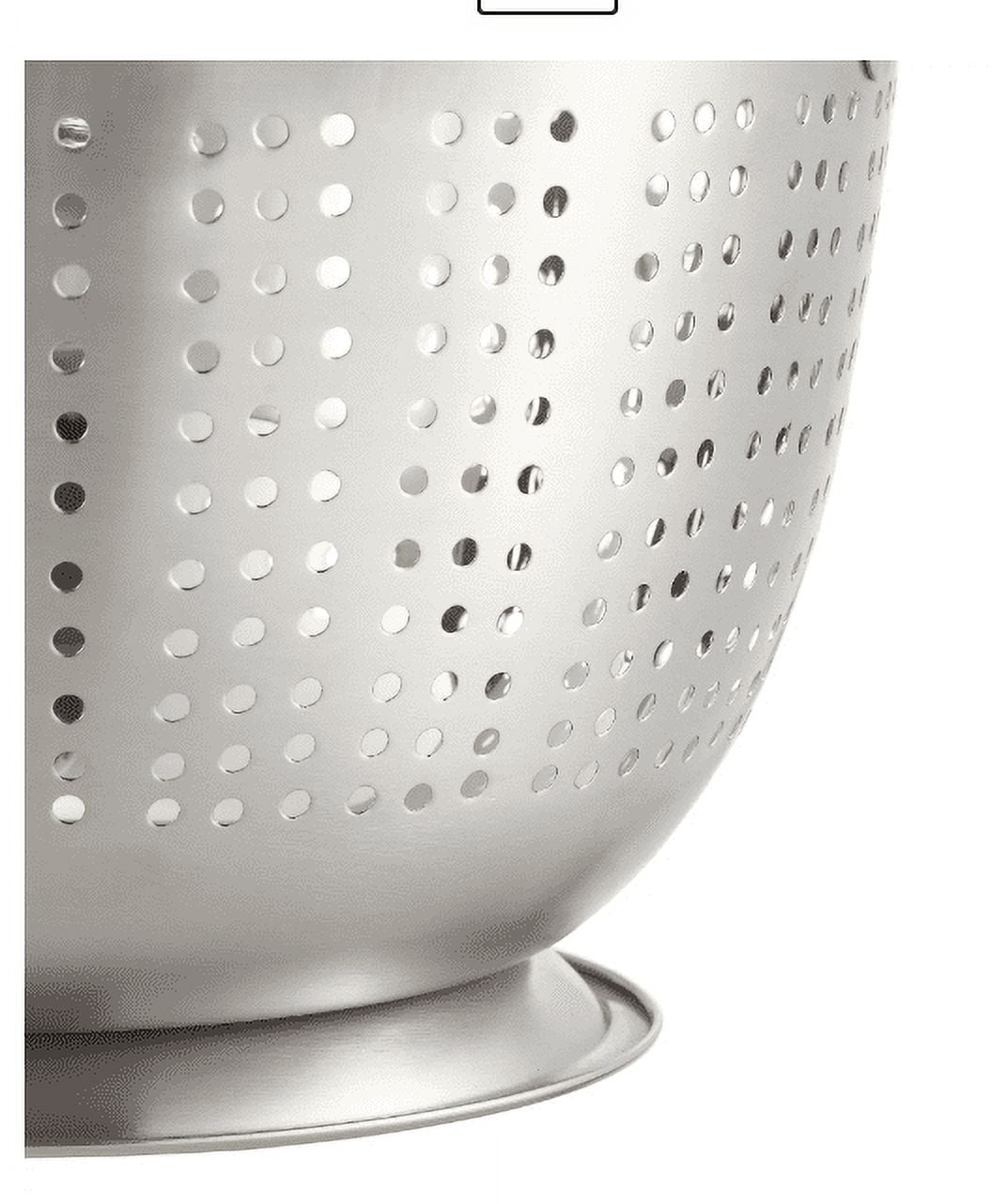 Mainstays SS 5QT Multi-Use Colander for Straining, Draining & Rinsing Pasta, Fruits or Vegetables - Image 4