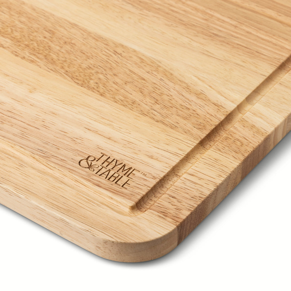 Thyme & Table Extra Large 14"x20" Rubberwood Cutting Board with Anti-Slip Grips - Image 4