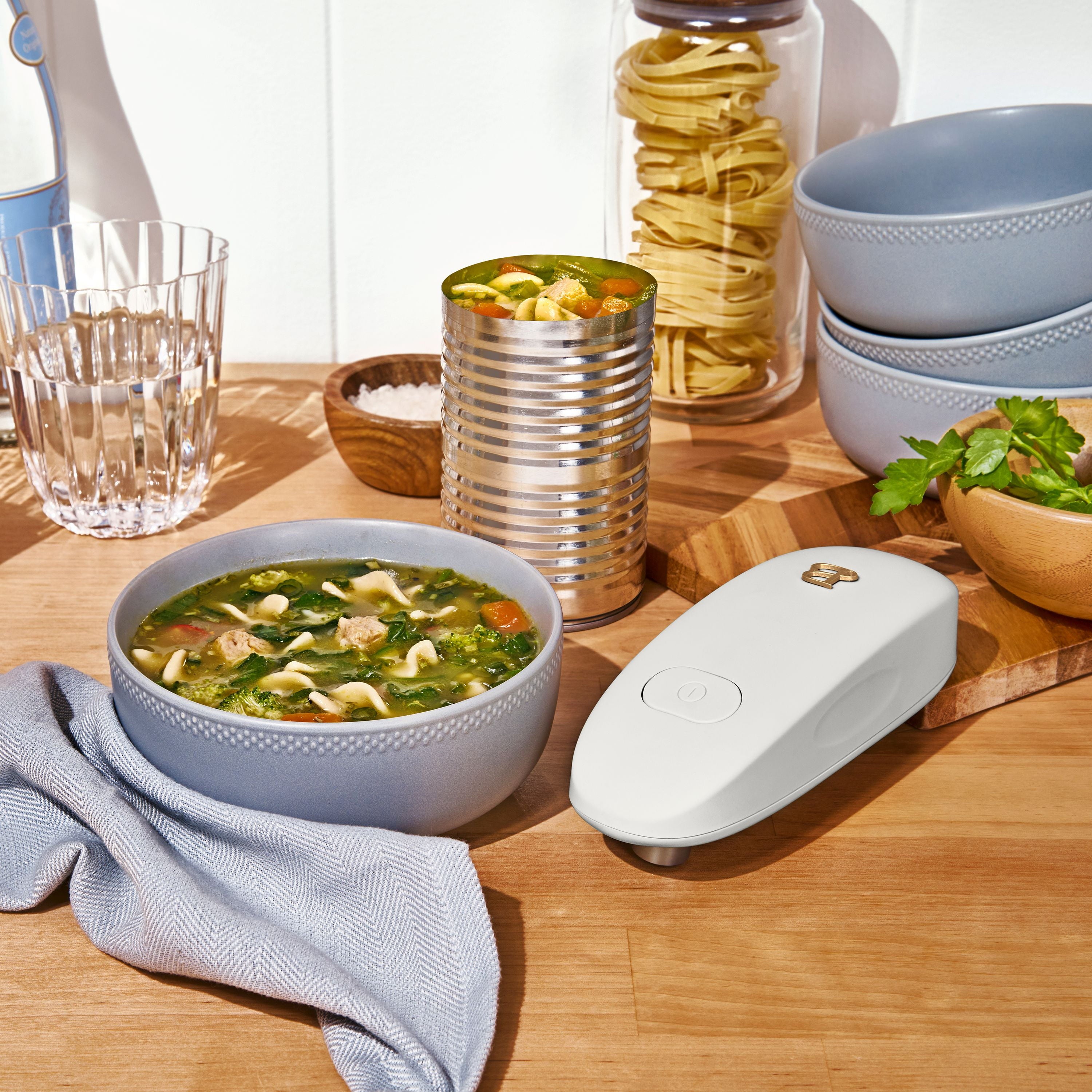 Beautiful Hands-Free Automatic Battery Powered Electric Can Opener, White Icing by Drew Barrymore - Image 2