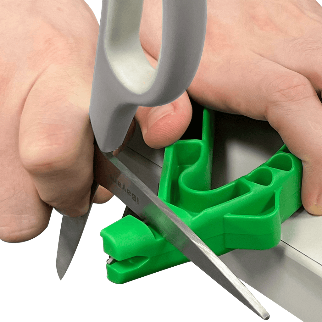 AccuSharp All-in-1 Knife and Tool Sharpener with Diamond-Honed Tungsten Carbide Blades - Image 4