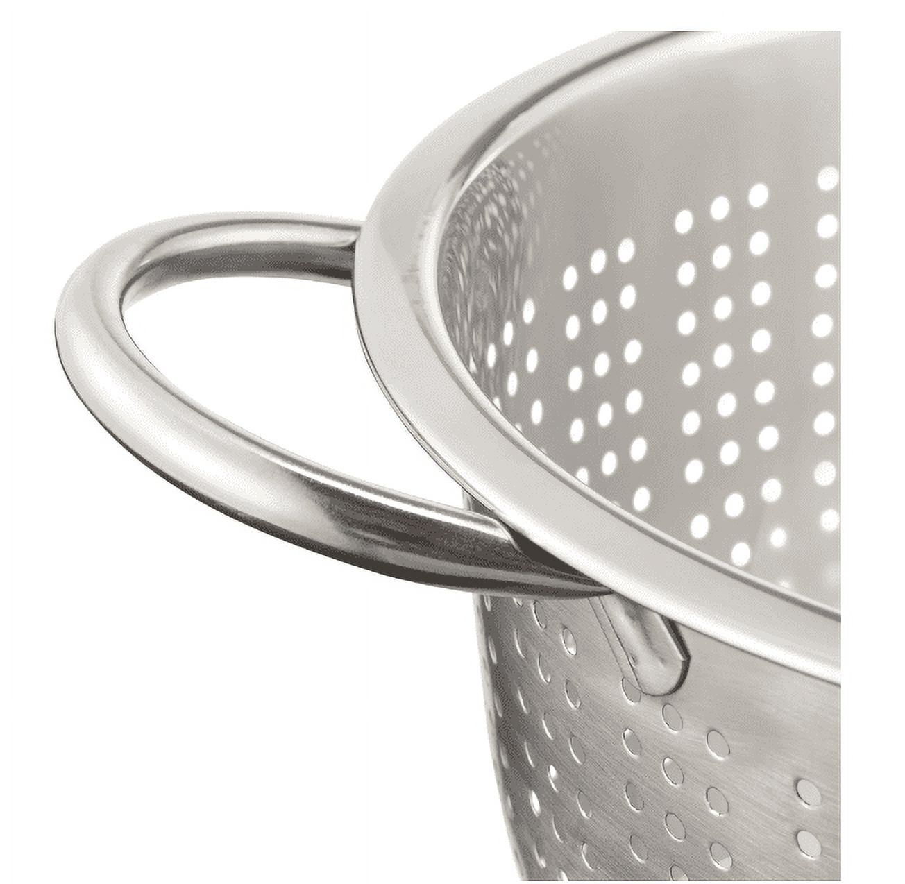 Mainstays SS 5QT Multi-Use Colander for Straining, Draining & Rinsing Pasta, Fruits or Vegetables - Image 3