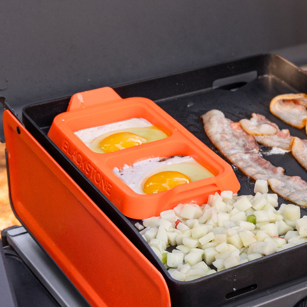 Blackstone Adventure Ready Silicone Egg Ring Tray Set with Heat-Resistant Handles, 2-Piece - Image 6
